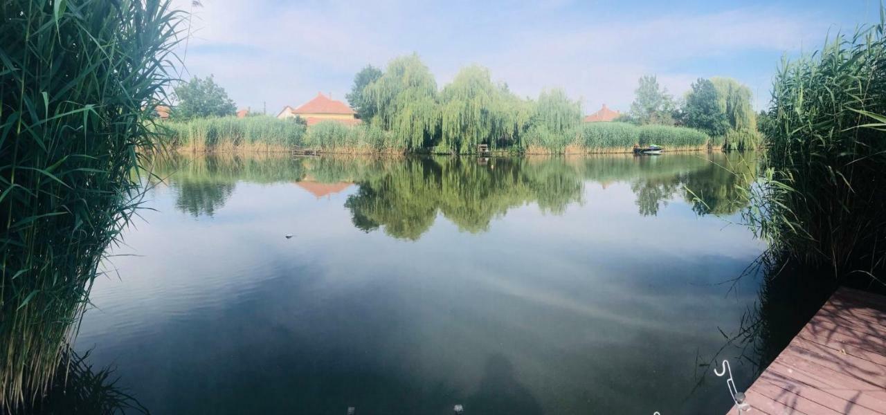 Vadszolo Apartmanhaz Gyomaendrőd Exterior foto