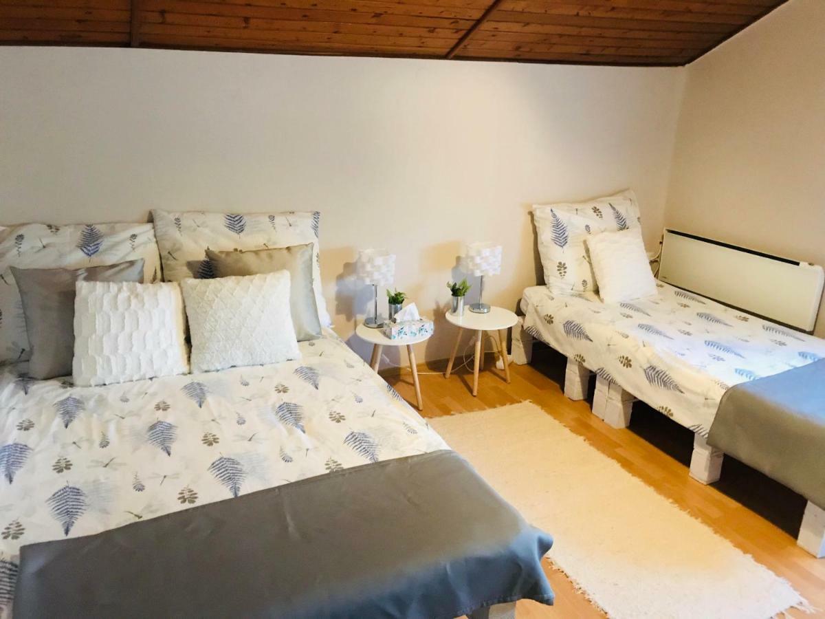 Vadszolo Apartmanhaz Gyomaendrőd Exterior foto
